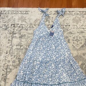 Elegant Blue Floral Maxi Dress